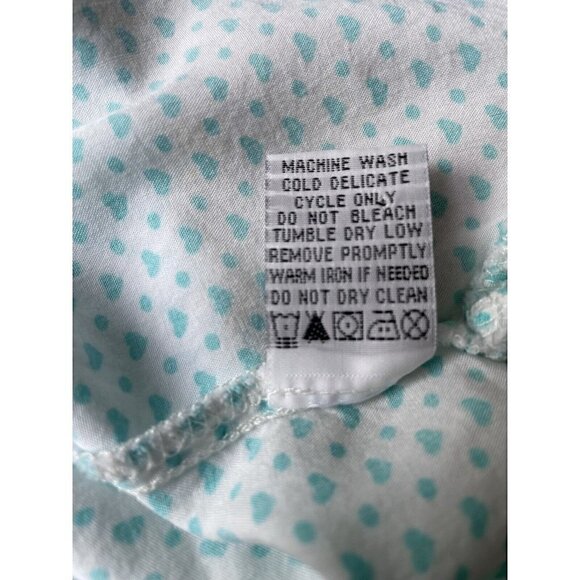 Hearts Pattern Valentine’s Green White LOVE Button Up High Low Hem Top Women’s L - Picture 12 of 12